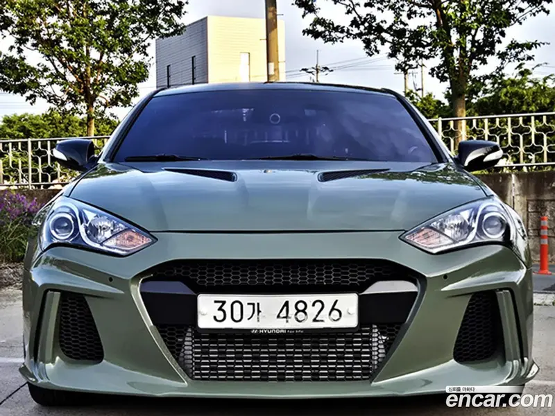 Hyundai Genesis