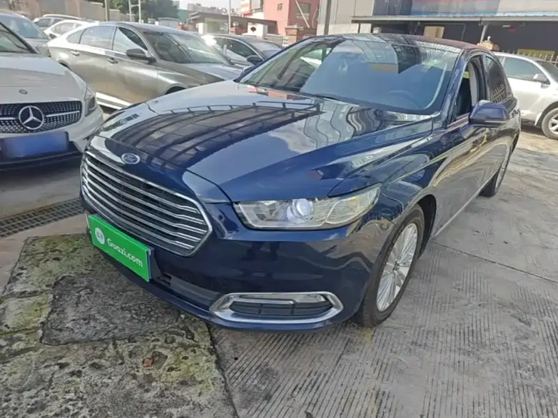 Ford Taurus