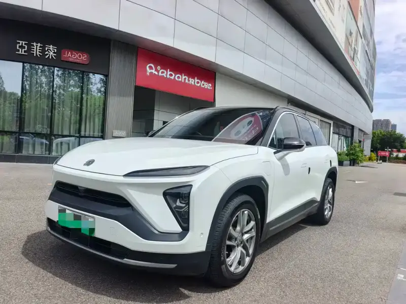 NIO ES6