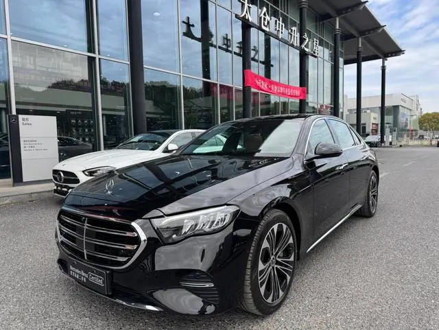 Mercedes-Benz E-Class PHEV