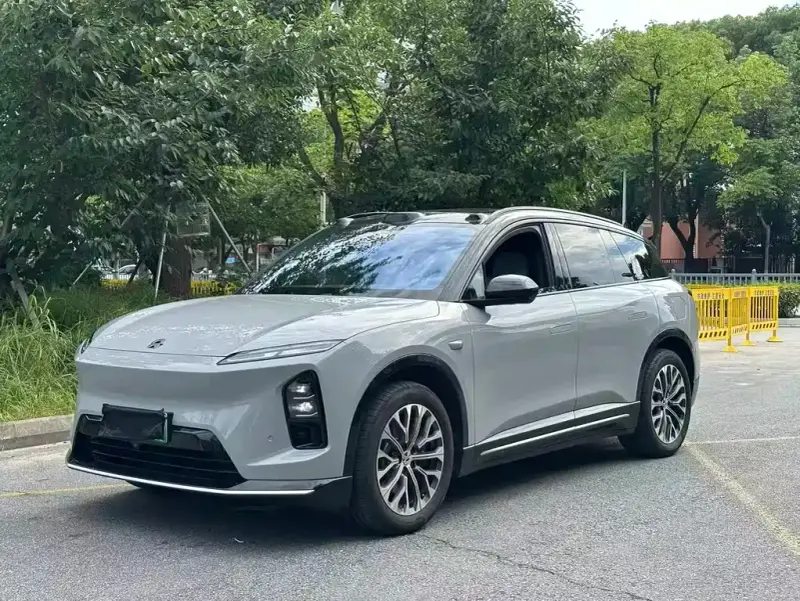 NIO ES6
