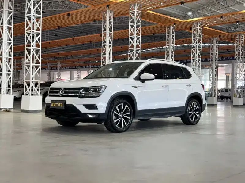 Volkswagen Tharu