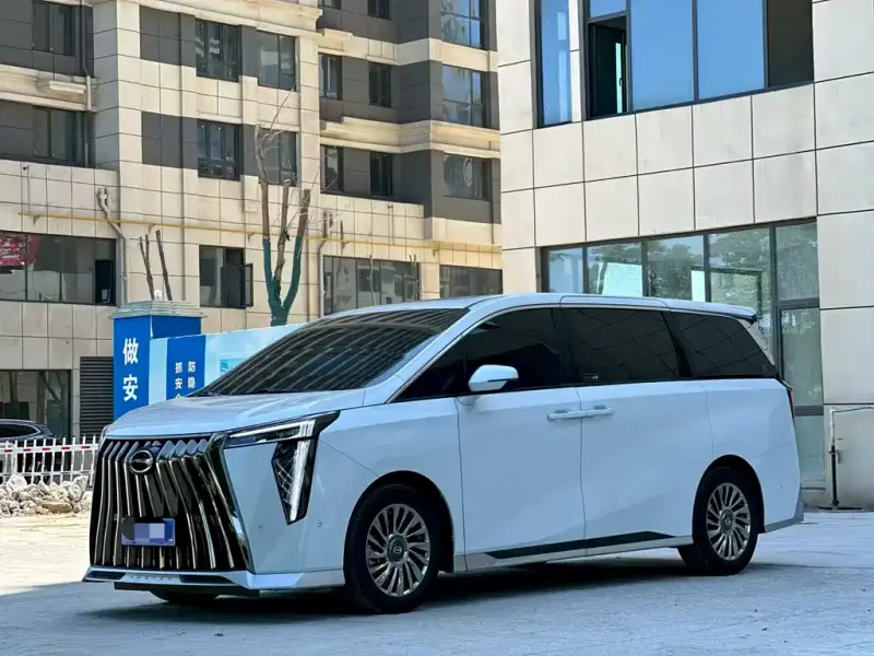 GAC Motor M8