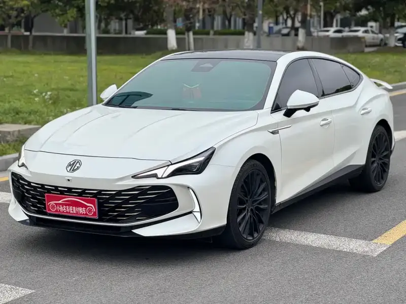 MG MG7