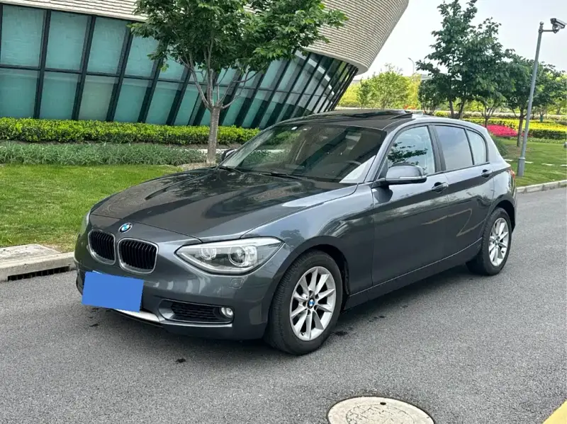 BMW 1 Series (Import)