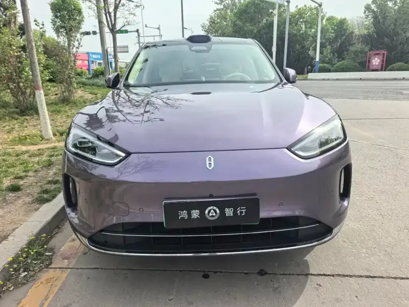 AITO M5