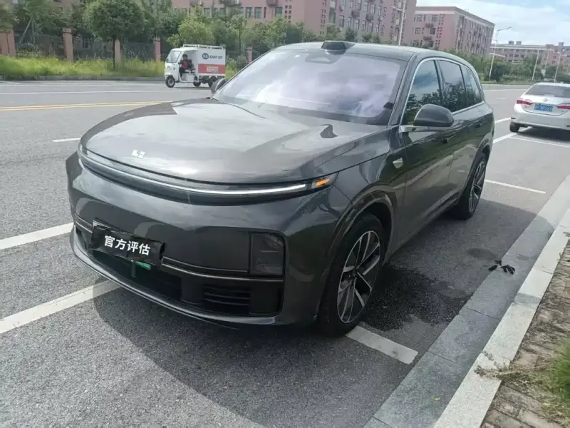 Li Auto L7