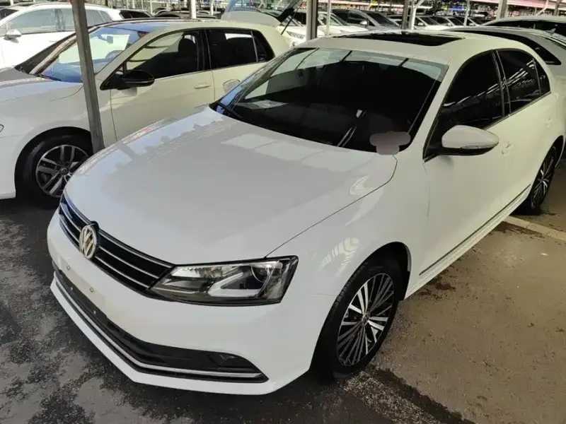 Volkswagen Sagitar