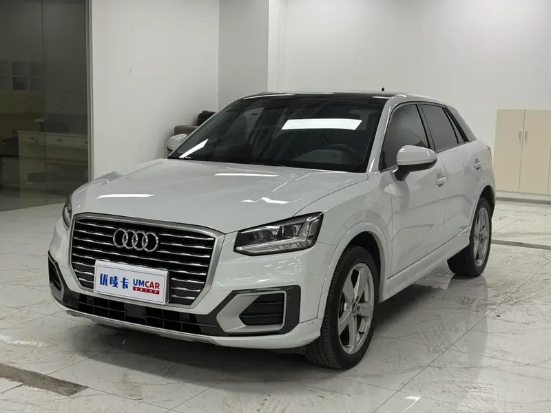 Audi Q2L