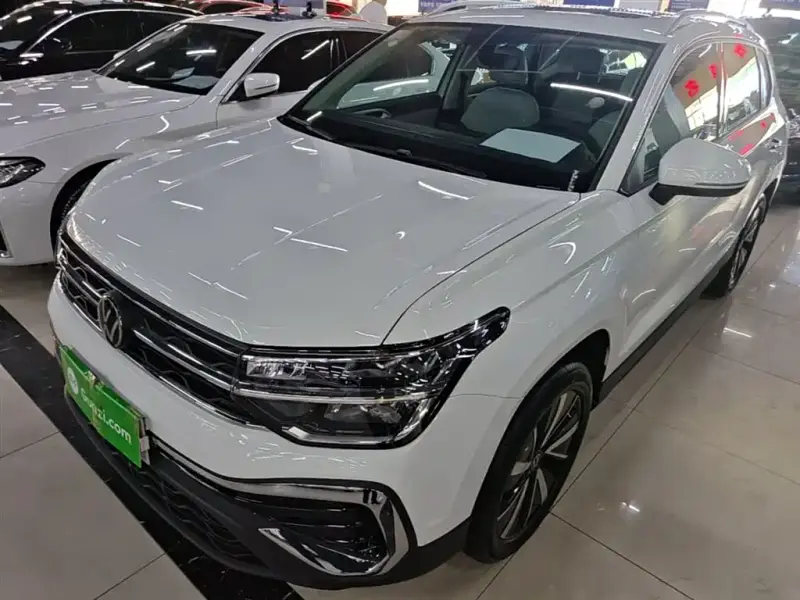 Volkswagen Tharu