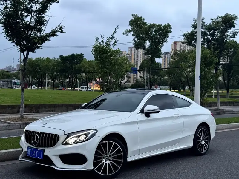 Mercedes-Benz C-Class