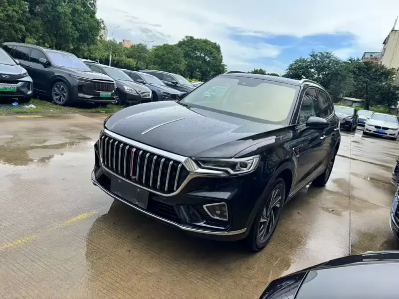 Hongqi HS5