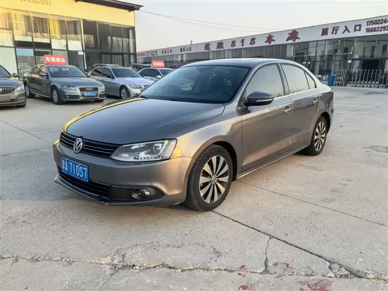 Volkswagen Sagitar