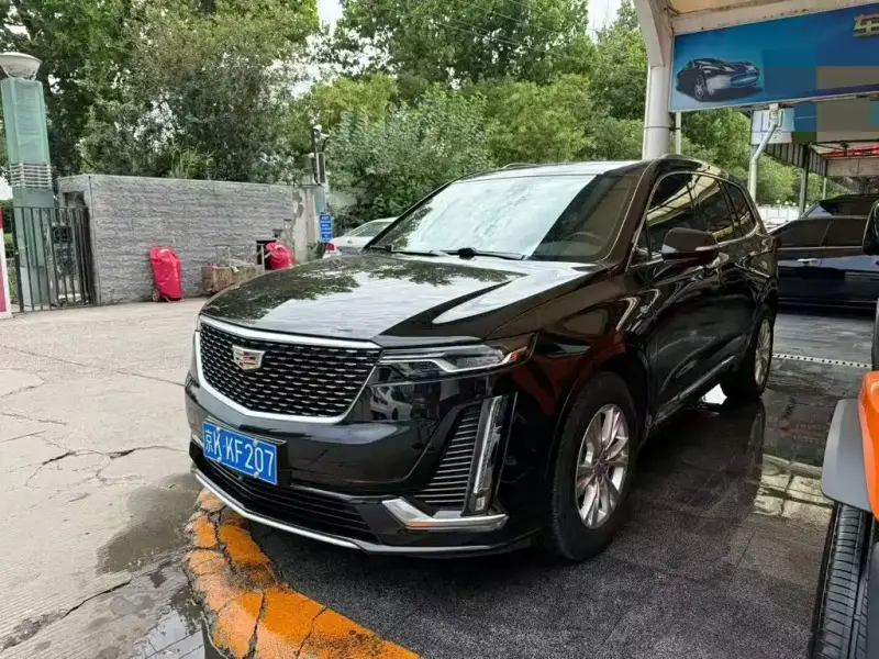 Cadillac XT6