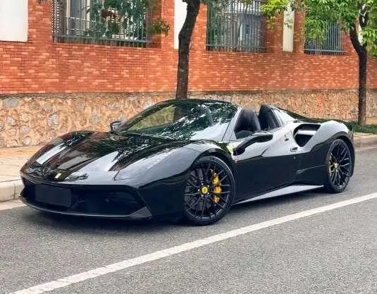 Ferrari 488