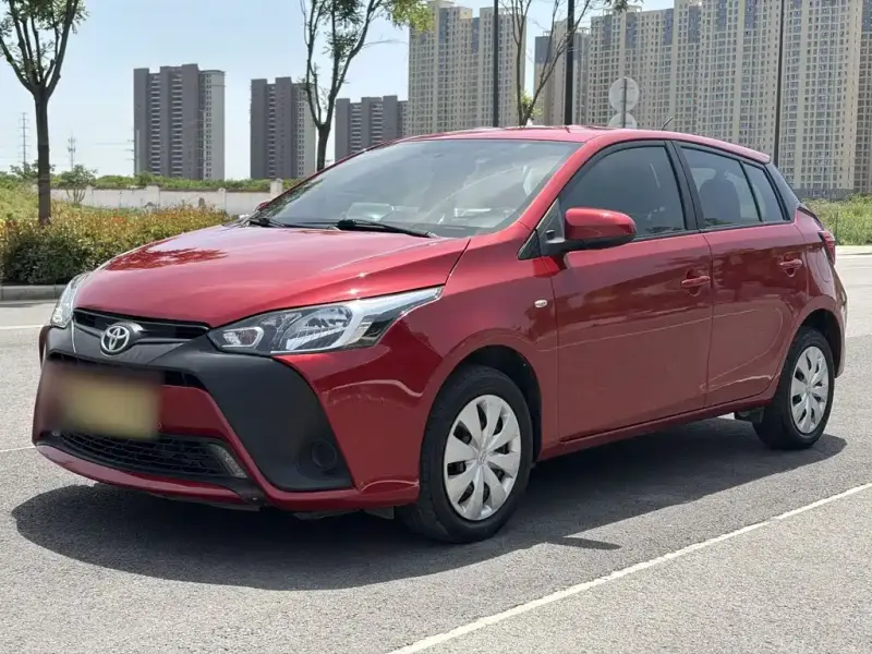 Toyota Yaris L