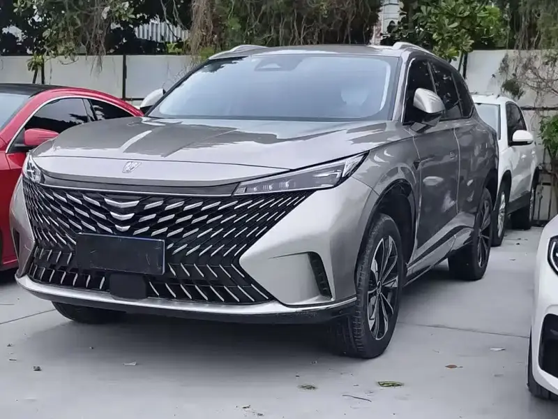 Roewe MG HS (RX5)