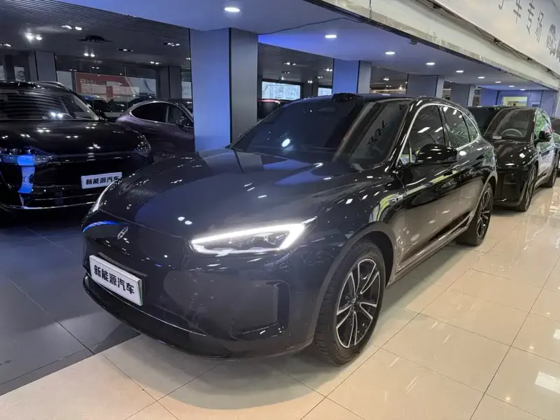 AITO M5