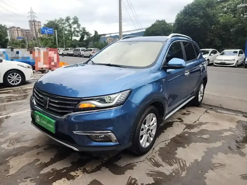 Roewe MG HS (RX5)