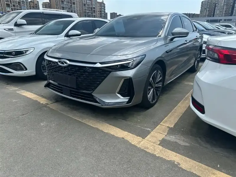 Chery Arrizo 8