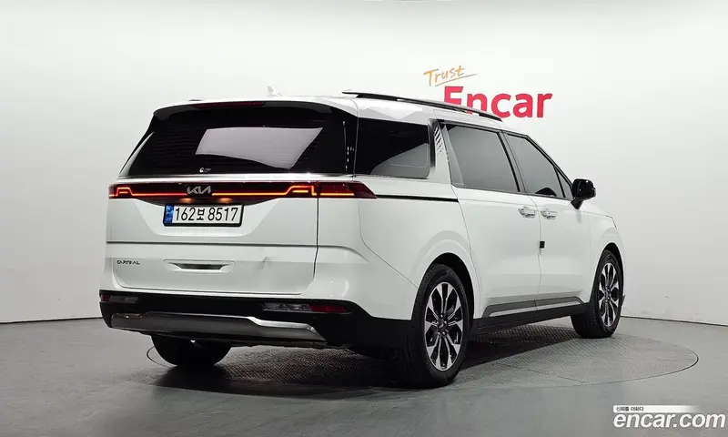 Kia Carnival (Canival)