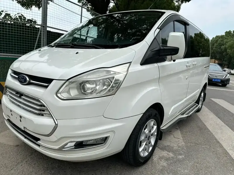 Ford Tourneo