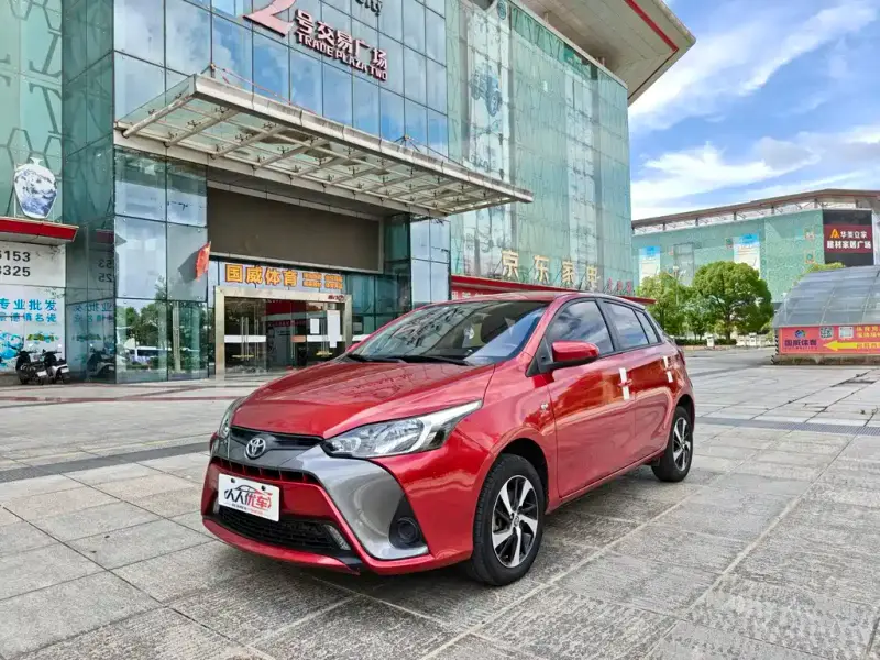 Toyota Yaris L