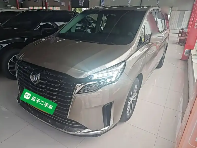 Buick GL8
