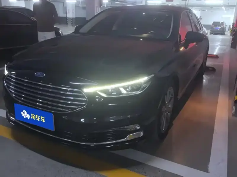 Ford Taurus