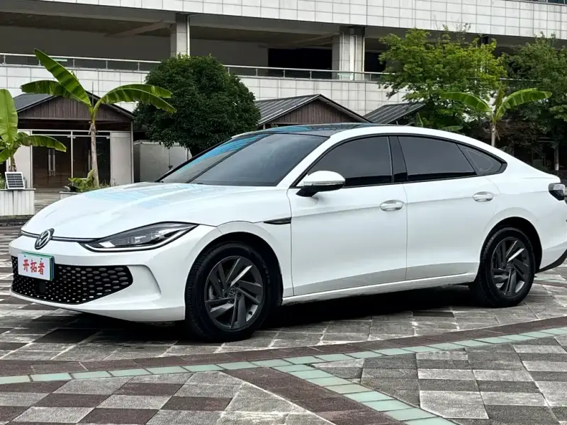 Volkswagen Lamando