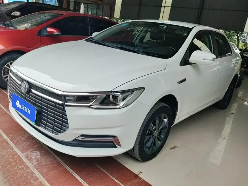 BYD Qin NEV