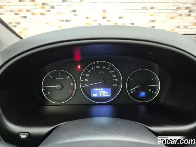 Hyundai H-1