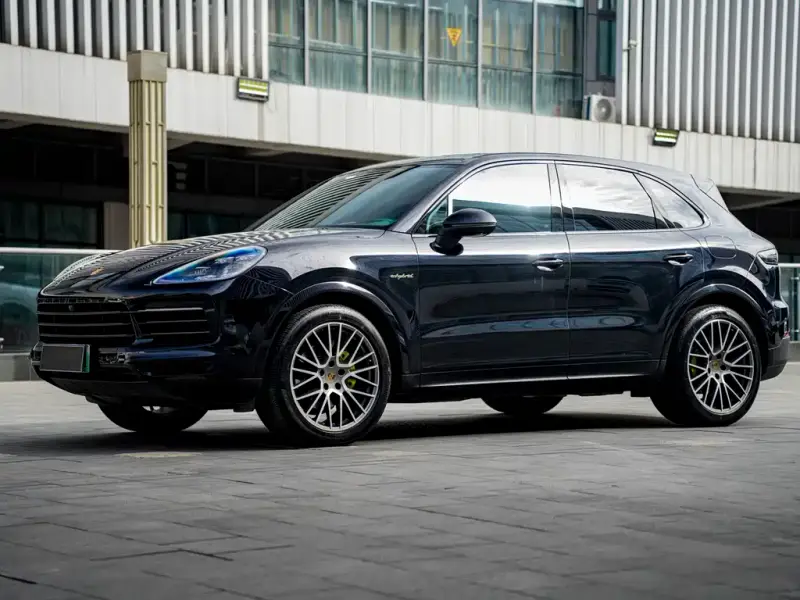 Porsche Cayenne Hybrid