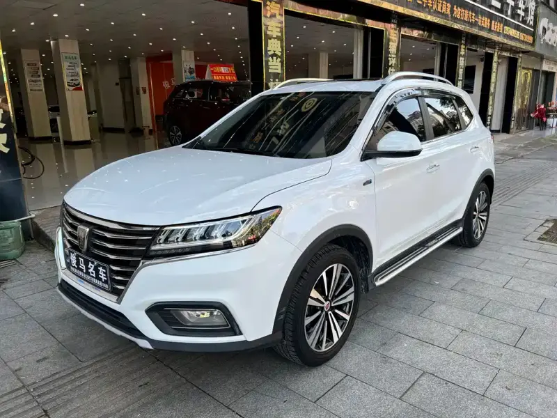 Roewe MG HS (RX5)