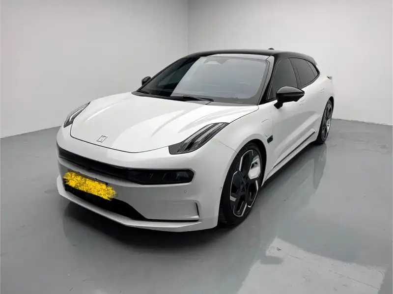 Zeekr 001