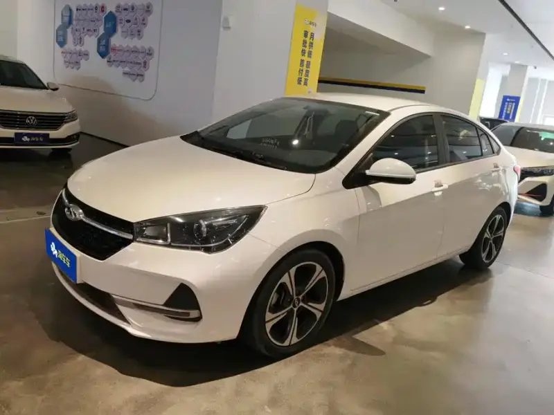 Chery Arrizo 5