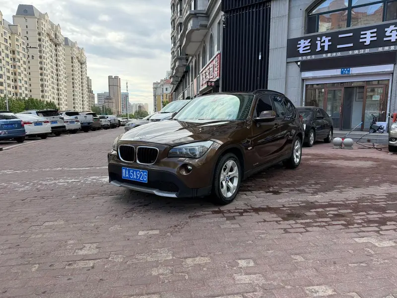BMW X1