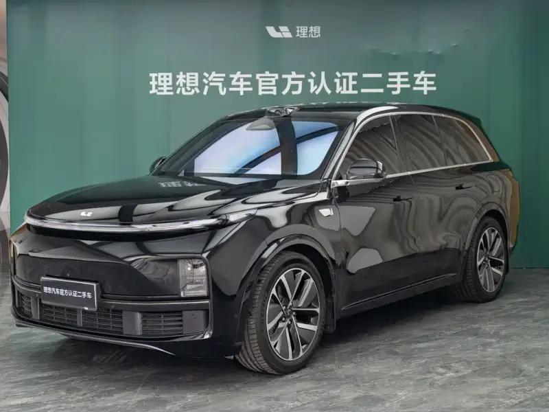 Li Auto L8