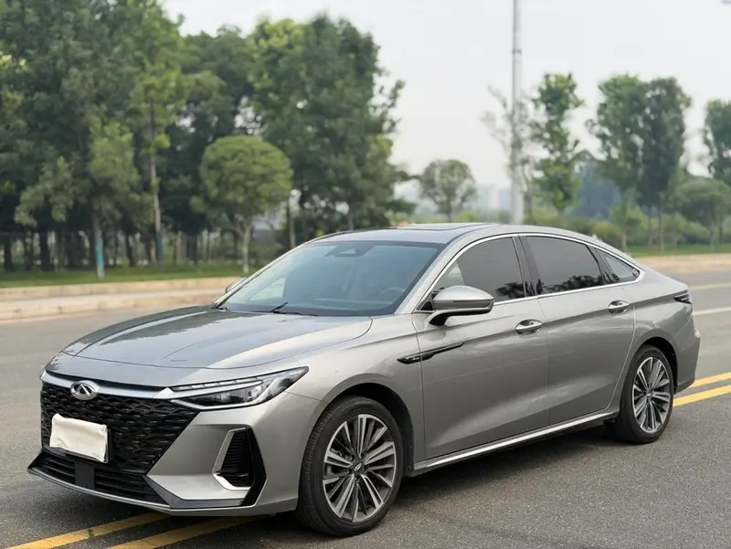 Chery Arrizo 8