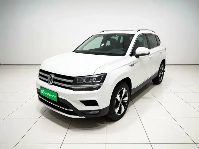 Volkswagen Tharu