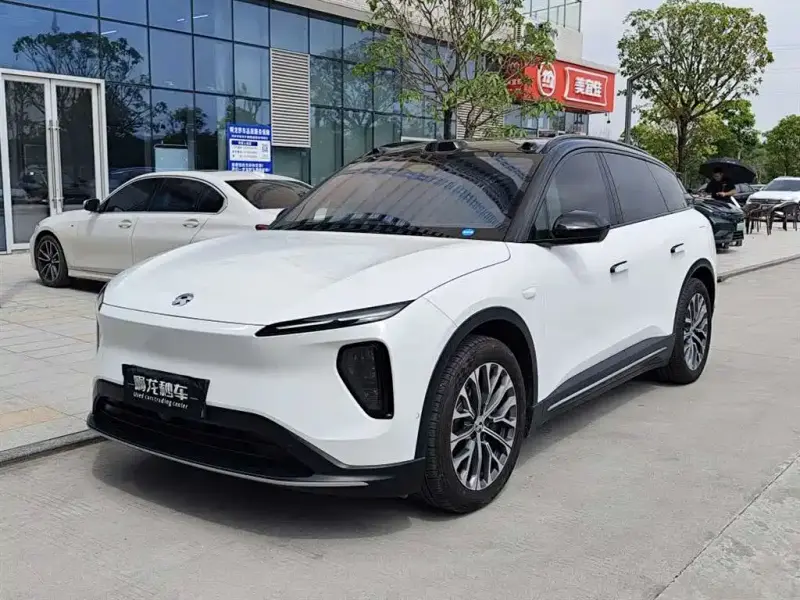 NIO ES6