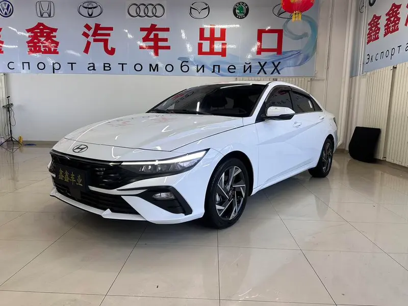 Hyundai Elantra