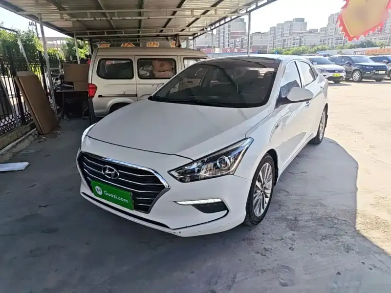 Hyundai Mistra