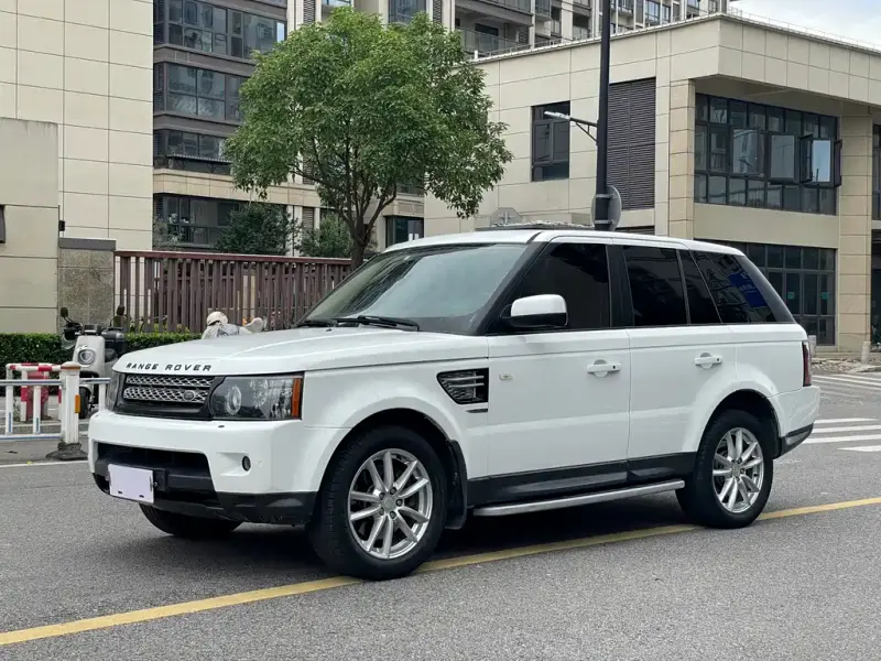 Land Rover Sport