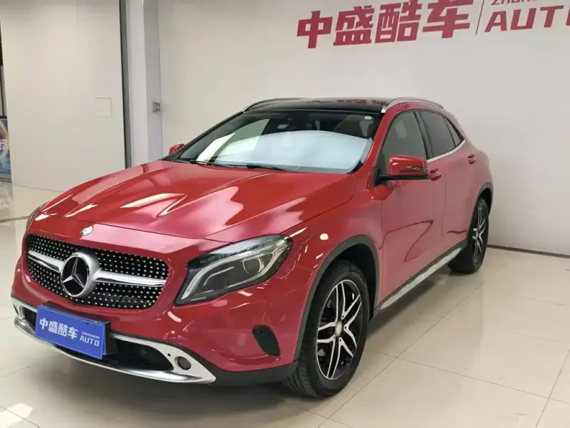 Mercedes-Benz GLA