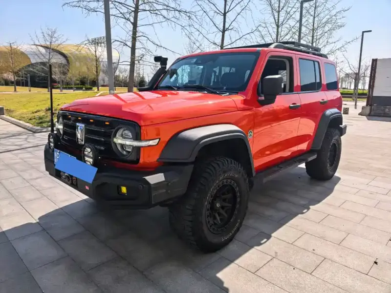 Tank 300