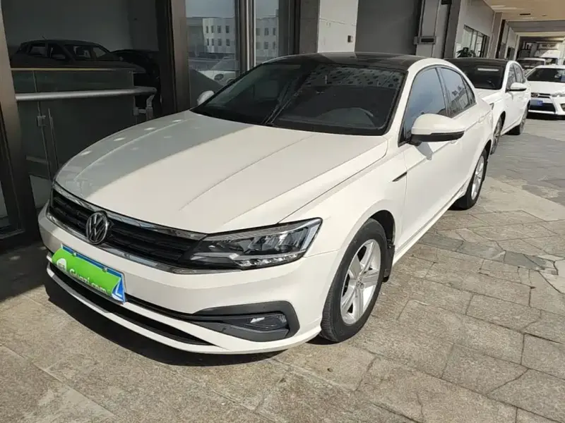 Volkswagen Lamando