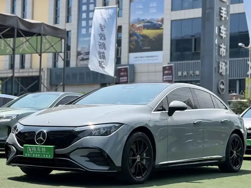 Mercedes-Benz EQE
