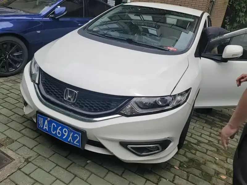 Honda Jade