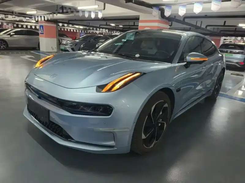 Zeekr 001
